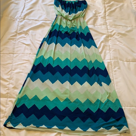 Vall  Maxi Dress - Picture 1 of 6